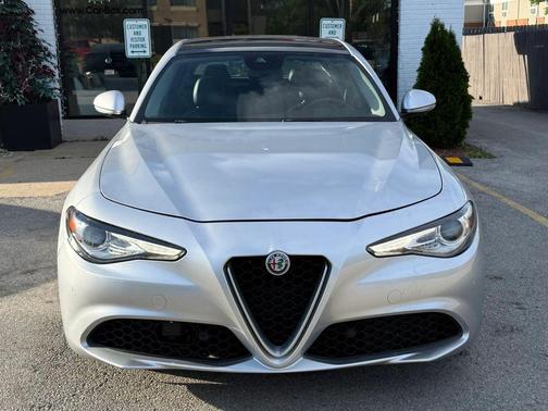 Silver 2017 Alfa Romeo Giulia Base