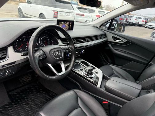 2019 Audi Q7 45 Premium