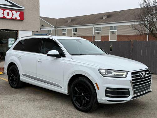 2019 Audi Q7 45 Premium