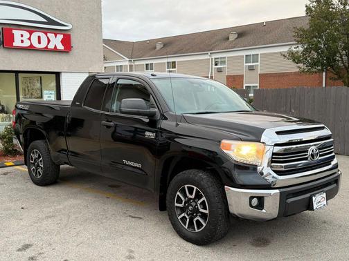 2016 Toyota Tundra SR5