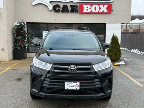 2017 Toyota Highlander LE