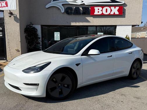 White 2021 Tesla Model 3 Long Range