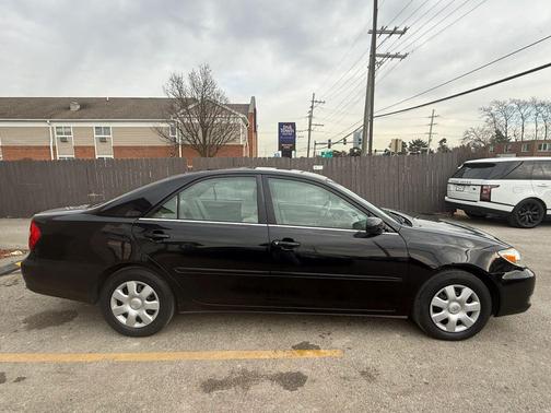 2003 Toyota Camry LE