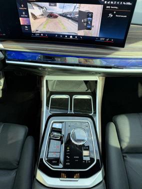 2023 BMW 760 i xDrive