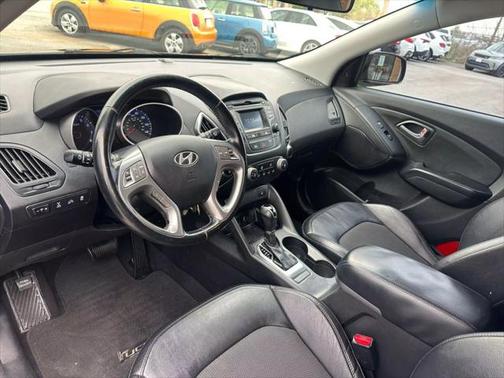 2014 Hyundai TUCSON SE