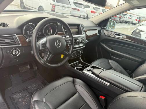 2014 Mercedes-Benz M-Class 4MATIC