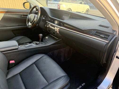 2014 Lexus ES 350 Base