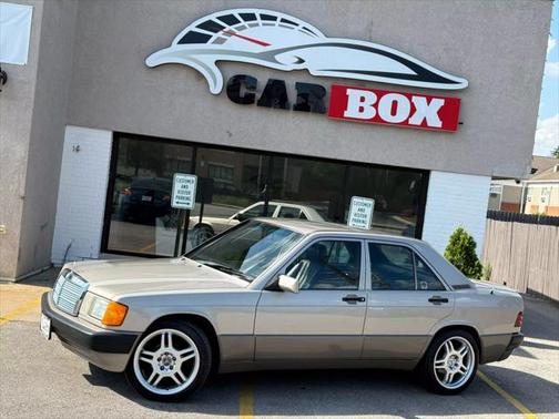 1992 Mercedes-Benz 190 2.3 Sedan 4D