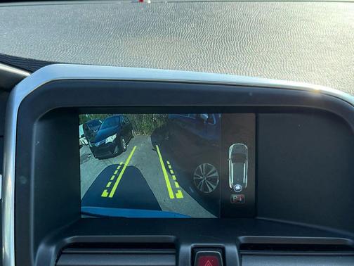 2016 Volvo XC60 T6 Drive-E