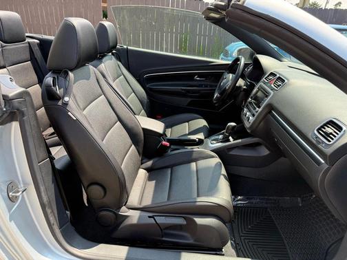 Silver 2013 Volkswagen Eos Sport