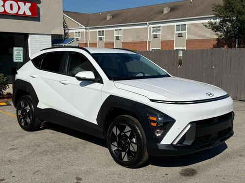 2025 Hyundai KONA SEL