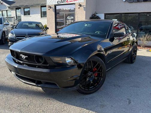 Black 2011 Ford Mustang GT Premium