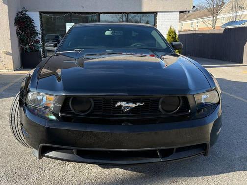Black 2011 Ford Mustang GT Premium