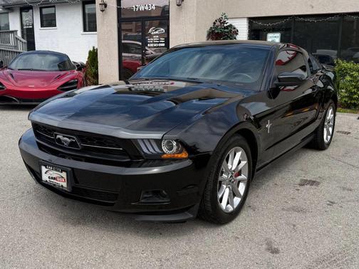 Black 2011 Ford Mustang V6 Premium