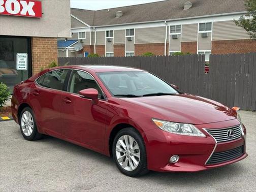 2014 Lexus ES 300h Base