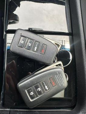 2014 Lexus ES 300h Base
