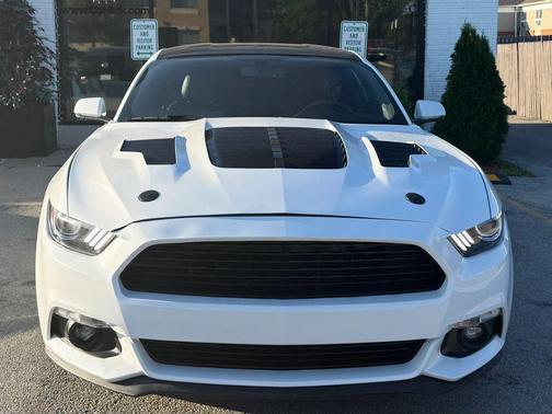 White 2016 Ford Mustang GT Premium