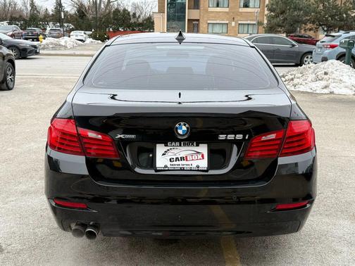 2015 BMW 528 xDrive