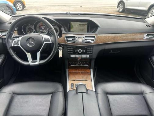 2014 Mercedes-Benz E-Class E 350 4MATIC Sedan 4D