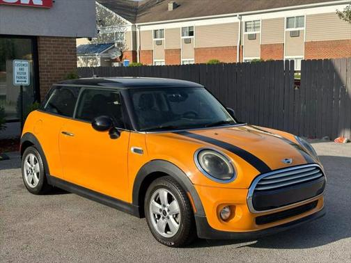 2014 MINI Hardtop Cooper