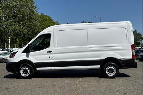 2023 Ford Transit-250
