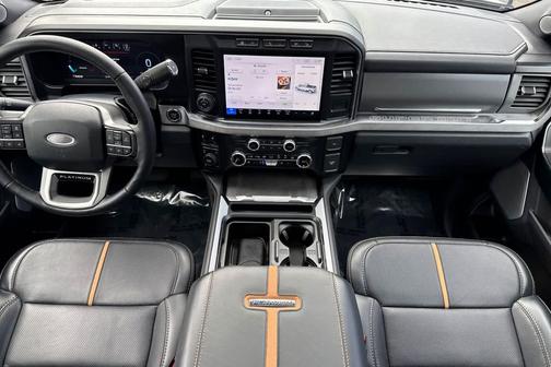 2024 Ford F-250 PLATINUM