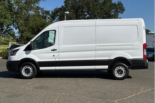 2023 Ford Transit-250