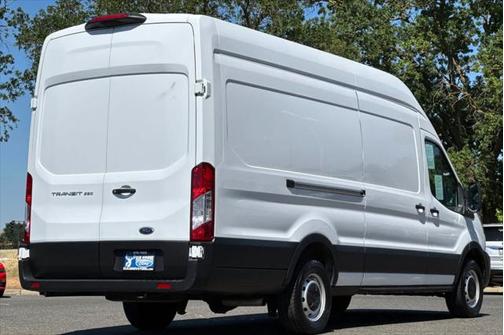 2023 Ford Transit-250 148 WB HIGH ROOF EXTENDED CARGO