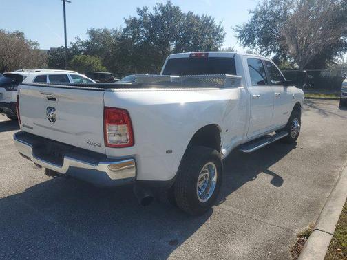 2019 RAM 3500 Big Horn Crew Cab 4x4 8' Box