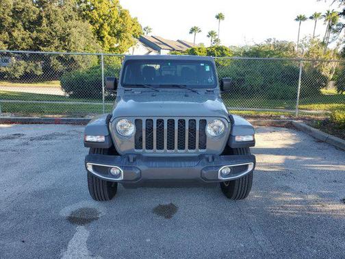 2022 Jeep Gladiator Sport S
