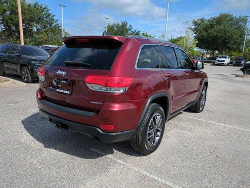2019 Jeep Grand Cherokee Laredo