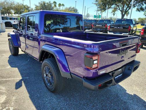 2026 Jeep Gladiator Sport S