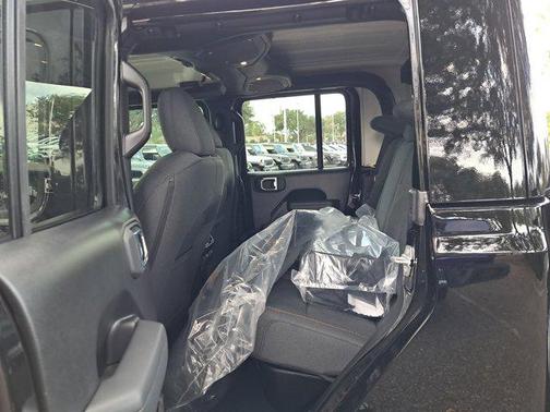 2026 Jeep Gladiator Sport S