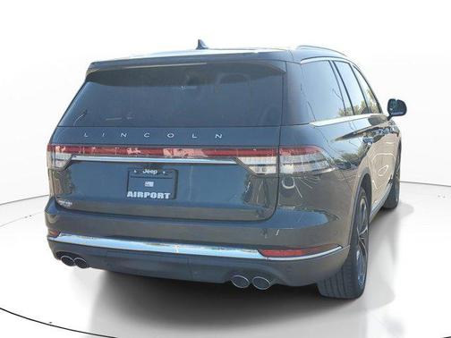 2022 Lincoln Aviator Reserve AWD