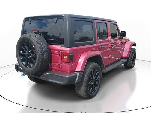 2022 Jeep Wrangler Unlimited 4xe Sahara