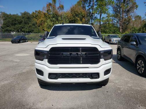 2024 RAM 2500 Laramie Crew Cab 4x4 6'4' Box