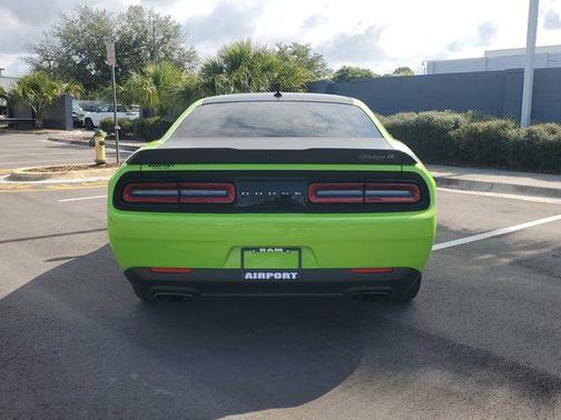 Sublime Metallic Clearcoat 2023 Dodge Challenger R/T Scat Pack