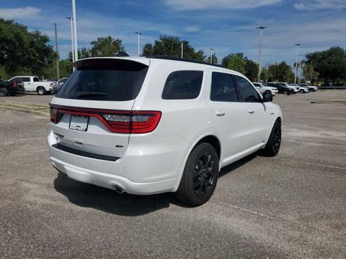 2026 Dodge Durango GT HEMI V8