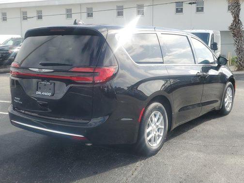 2026 Chrysler Pacifica L