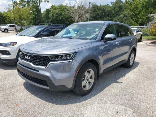 2023 Kia Sorento LX