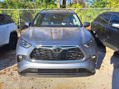2021 Toyota Highlander Limited