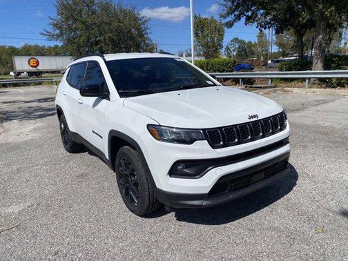 2025 Jeep Compass Latitude