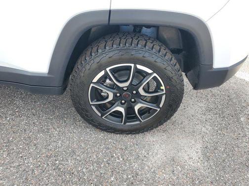 2026 Jeep Compass Trailhawk