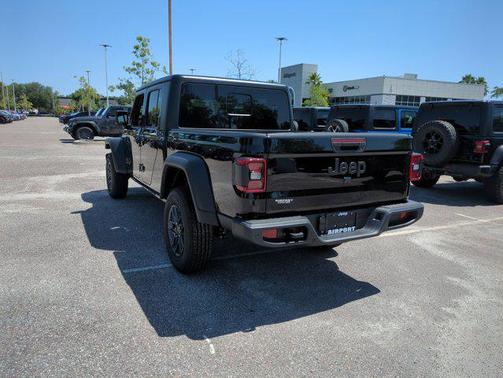 2025 Jeep Gladiator Sport S