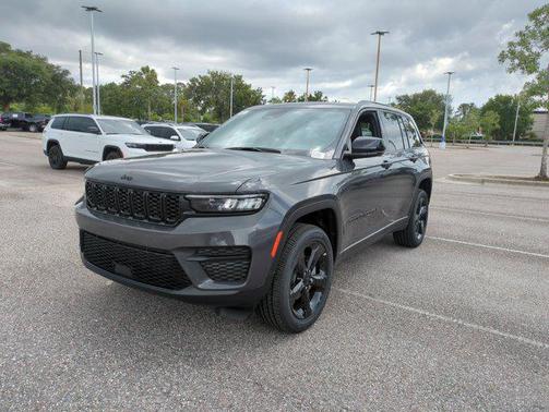 2025 Jeep Grand Cherokee Altitude