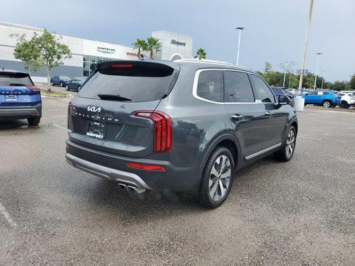 2022 Kia Telluride S
