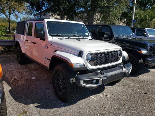 2024 Jeep Gladiator Sport S