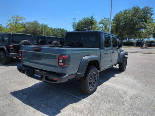 2025 Jeep Gladiator Sport S