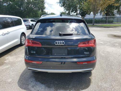 2018 Audi Q5 2.0T Premium Plus