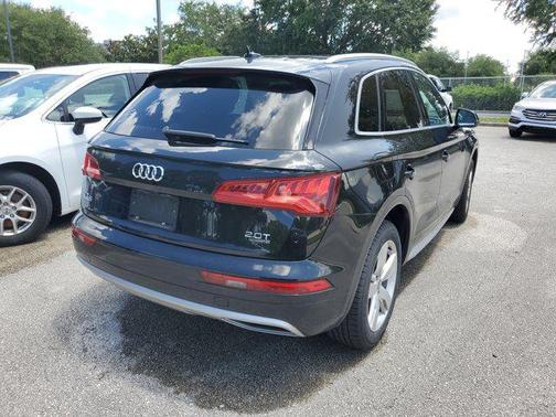 2018 Audi Q5 2.0T Premium Plus